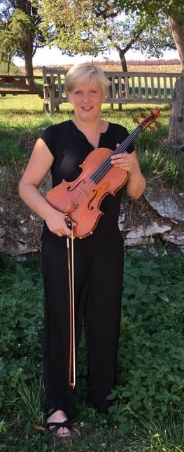 Jennifer Lutter - portrait - alto - violon - Ateliers Musicaux Jennifer Lutter - portrait - alto - violon - Ateliers Musicaux